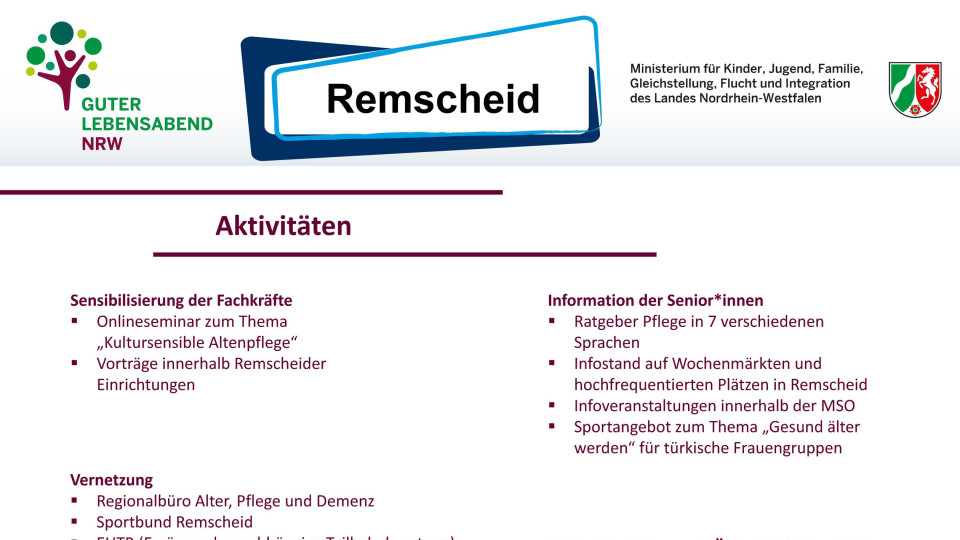 Zu sehen ist das Ausstellungsposter der Stadt Remscheid zum Modellprojekt "Guter Lebensabend". Es enthält Infromationen über die Aktivitäten der Stadt zum Thema. Es geht um die Sensibilisierung der Fachkräfte, Vernetzung, die Außendarstellung und Öffentlichkeitsarbeit und Information der Senioren.
