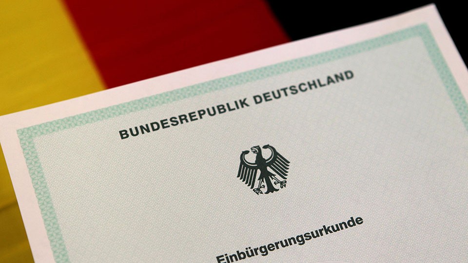 Einbürgerung