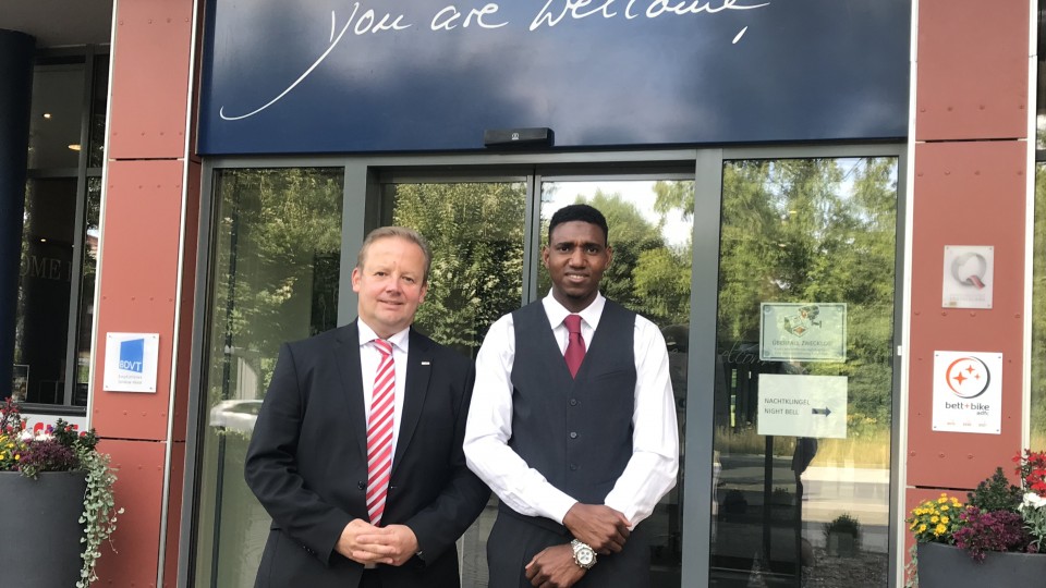Im Welcome Hotel ist Elhadji sehr willkommen